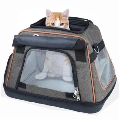 La borsa di trasportatore pieghevole portatile di viaggio dell'animale domestico della comodità per i gatti insegue il cucciolo