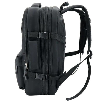 Zaino da viaggio per uomo nero