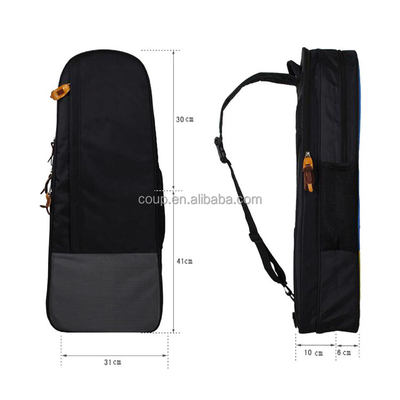 Borsa sportiva in nylon nero da 30L con cinghie imbottite e strisce riflettenti
